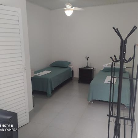 Апартаменти Pousada Casa Verde - Quartos Individuais - Smart Tv 32 - E Banheiro Privativo Ітажаї Екстер'єр фото