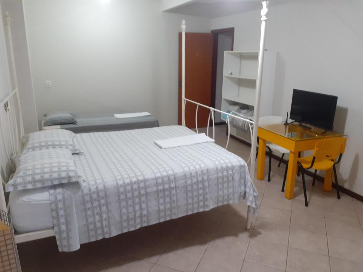 Апартаменти Pousada Casa Verde - Quartos Individuais - Smart Tv 32 - E Banheiro Privativo Ітажаї Екстер'єр фото