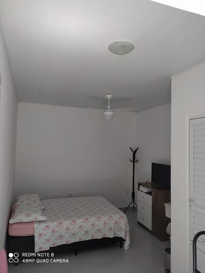 Апартаменти Pousada Casa Verde - Quartos Individuais - Smart Tv 32 - E Banheiro Privativo Ітажаї Екстер'єр фото